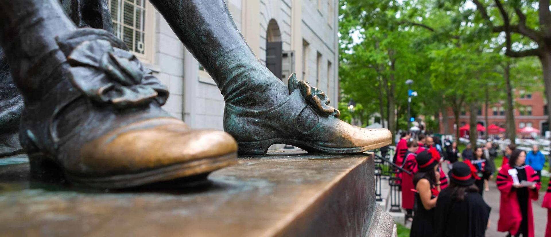John Harvard Statue